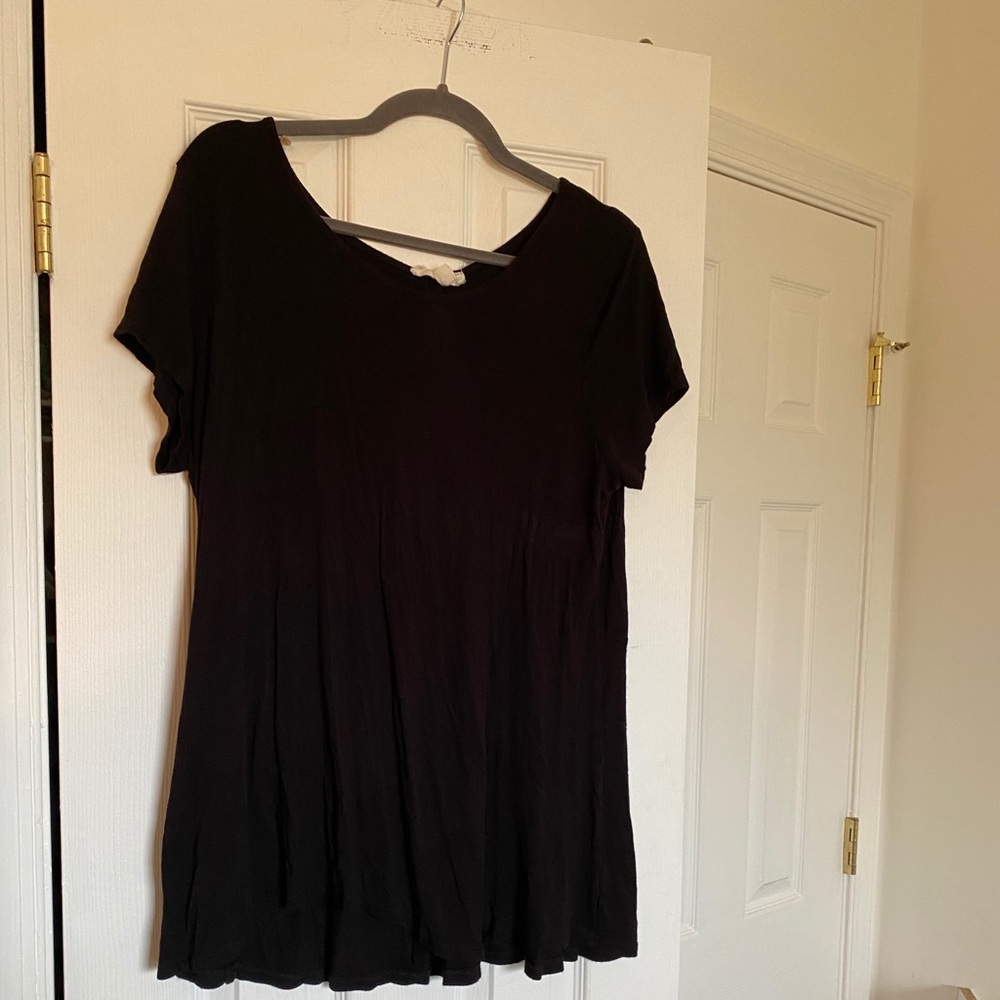 Black top with back opening